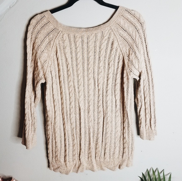 Quarter-Length Sleeve American Eagle Sweater - Picture 3 of 3
